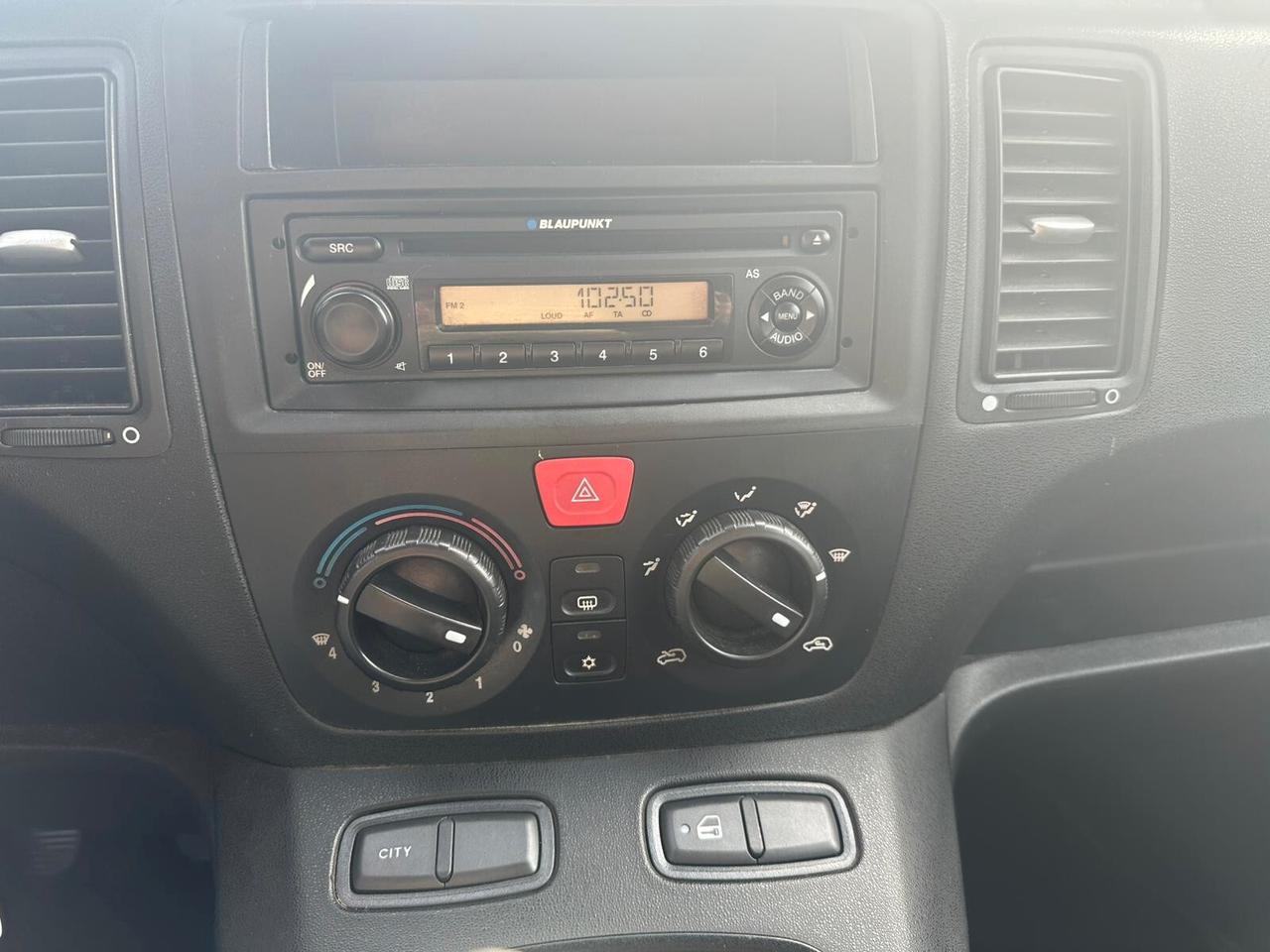 Fiat Idea 1.2 16V BlackLabel
