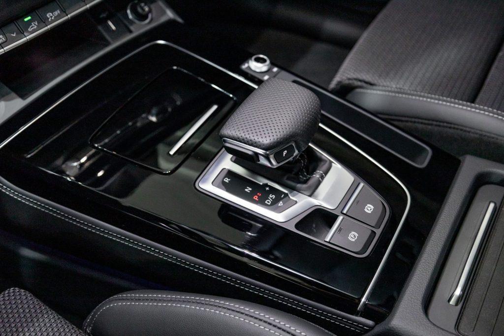 AUDI Q5 SPB 50 TFSI e quattro S tronic Identity Black