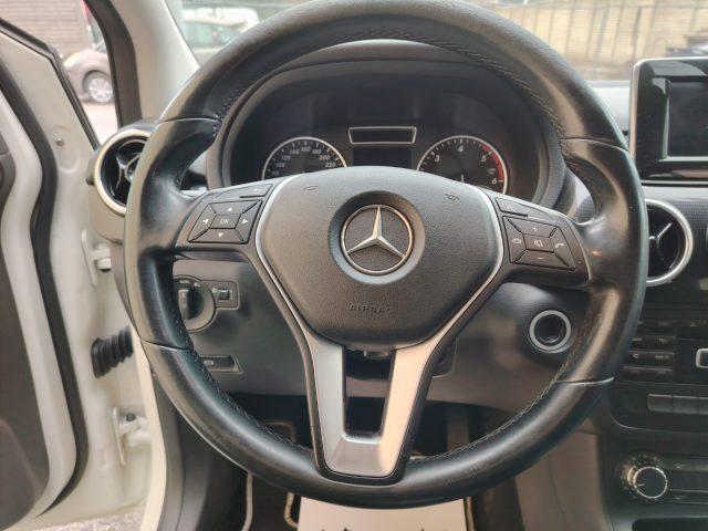 MERCEDES-BENZ B 180 CDI Premium PREZZO REALE NEOPATENTATI