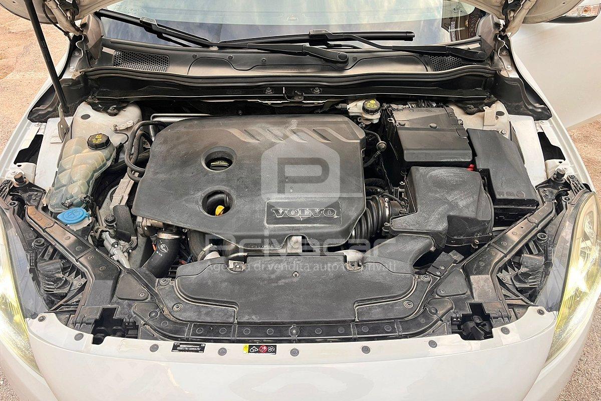VOLVO V40 D2 1.6 Business Edition