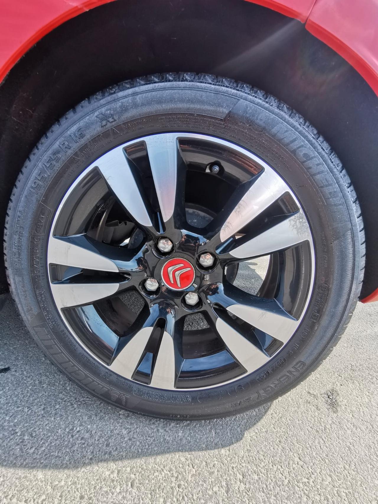 Ds DS3 3 1.2 VTi 82 Chic