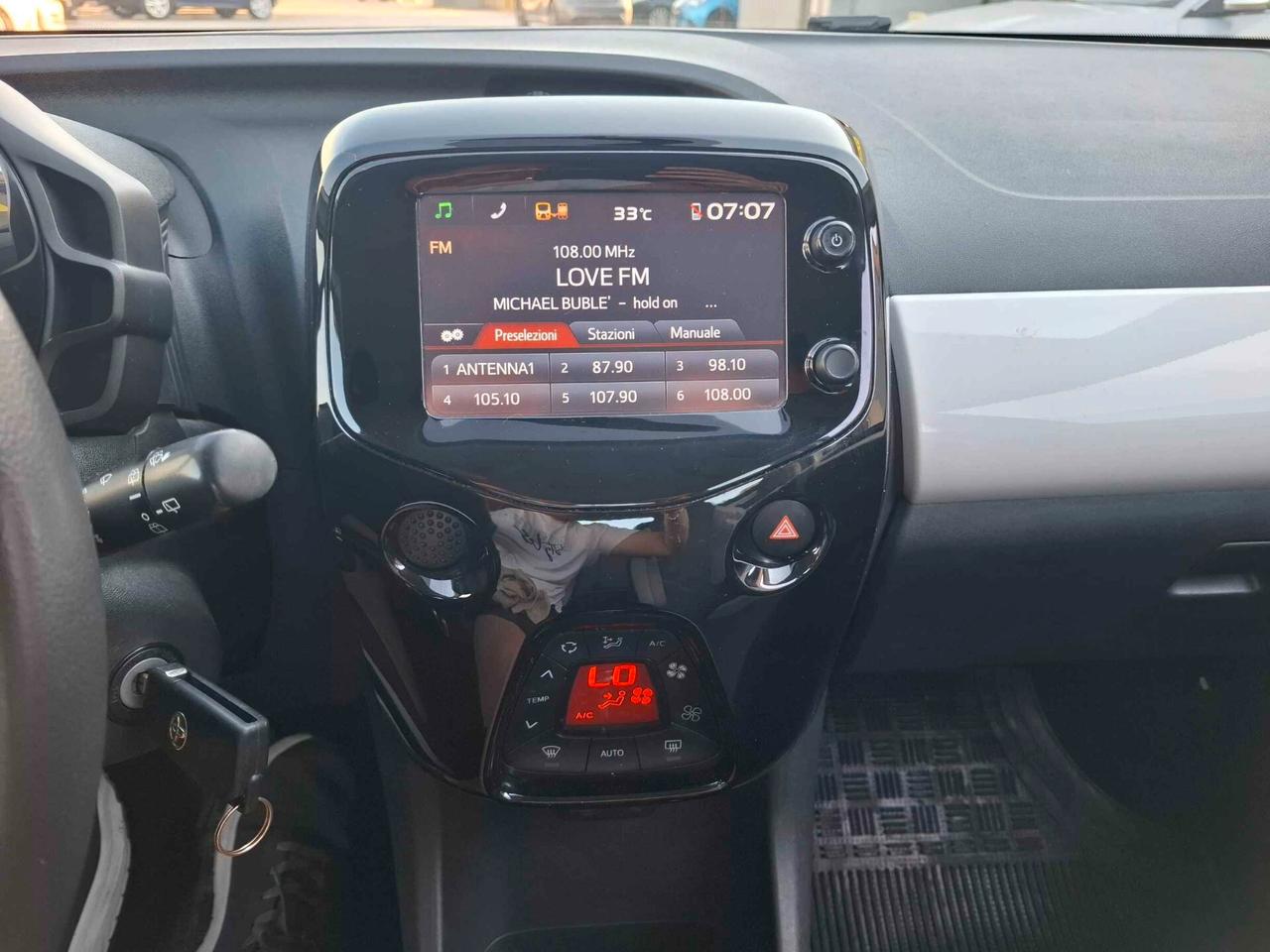Toyota Aygo 1.0 BENZINA - 2014 AUTOMATICA !!!!!!!!