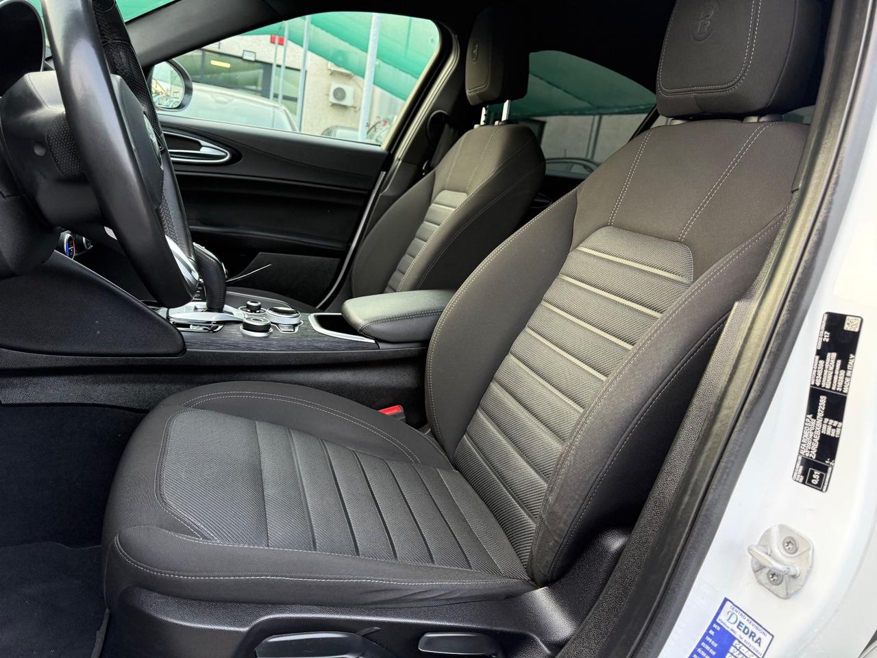 Alfa Romeo Giulia 2.2 Turbodiesel 160 CV AT8 Sprint