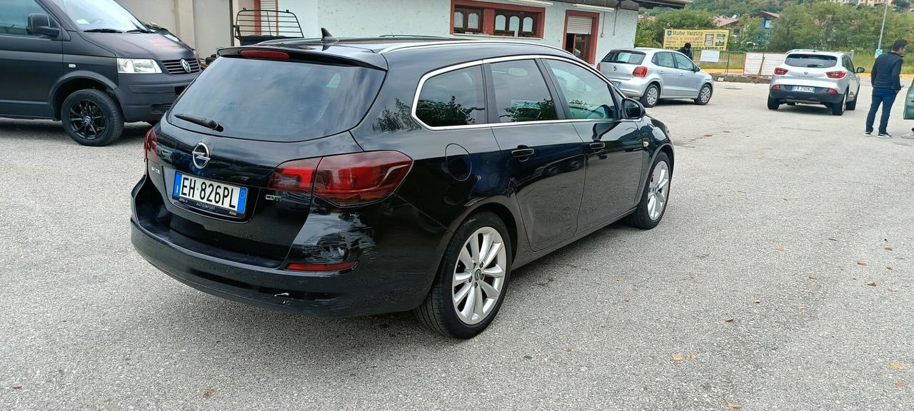 Opel Astra 1.7 CDTI 110CV Sports Tourer Cosmo