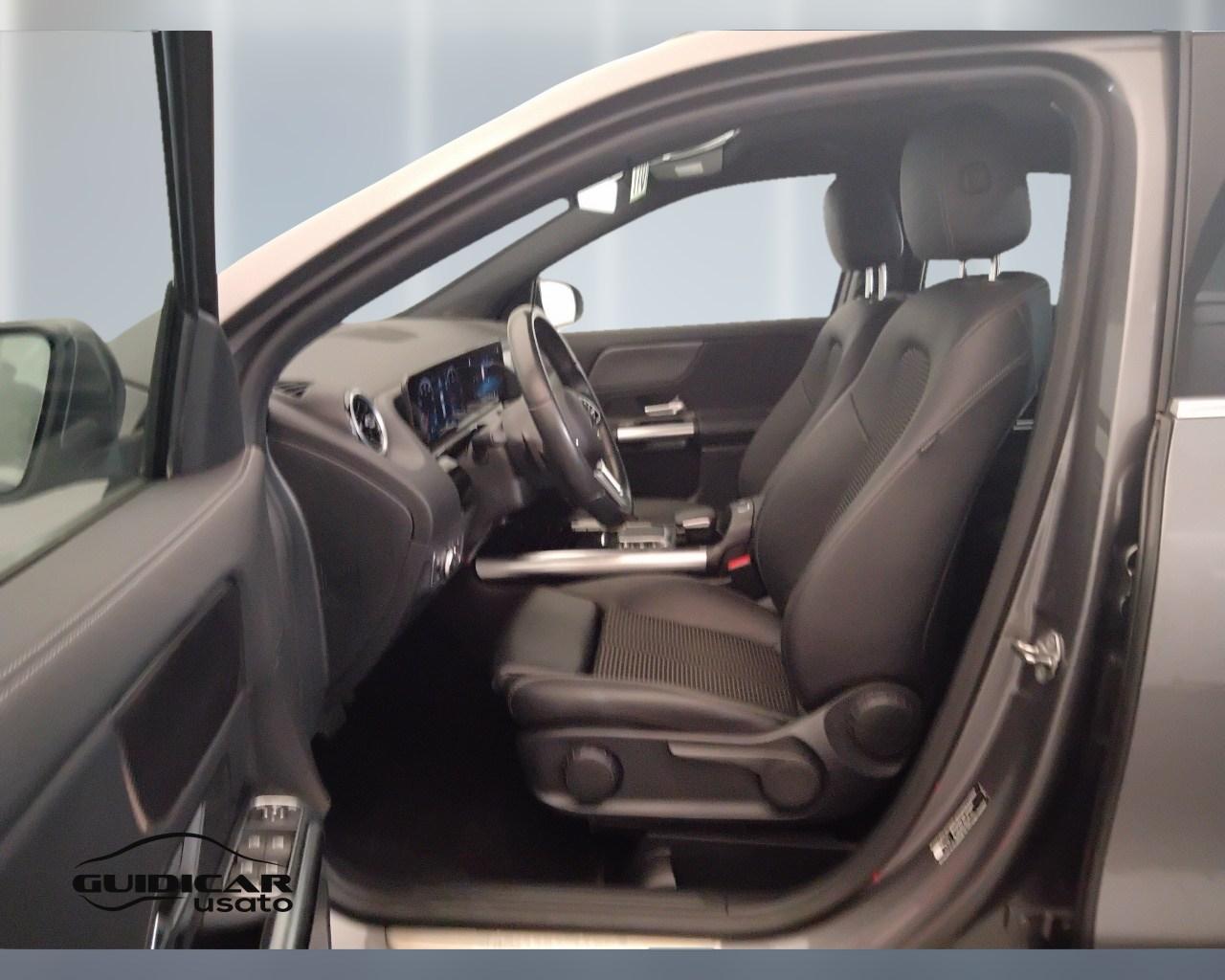 Mercedes-Benz GLA-H247 2020 - GLA 180 d Sport Plus auto