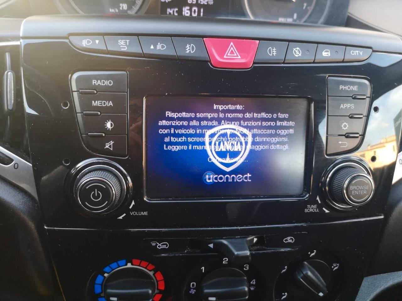 Lancia Ypsilon 1.0 FireFly 5 porte S&S Hybrid Maryne