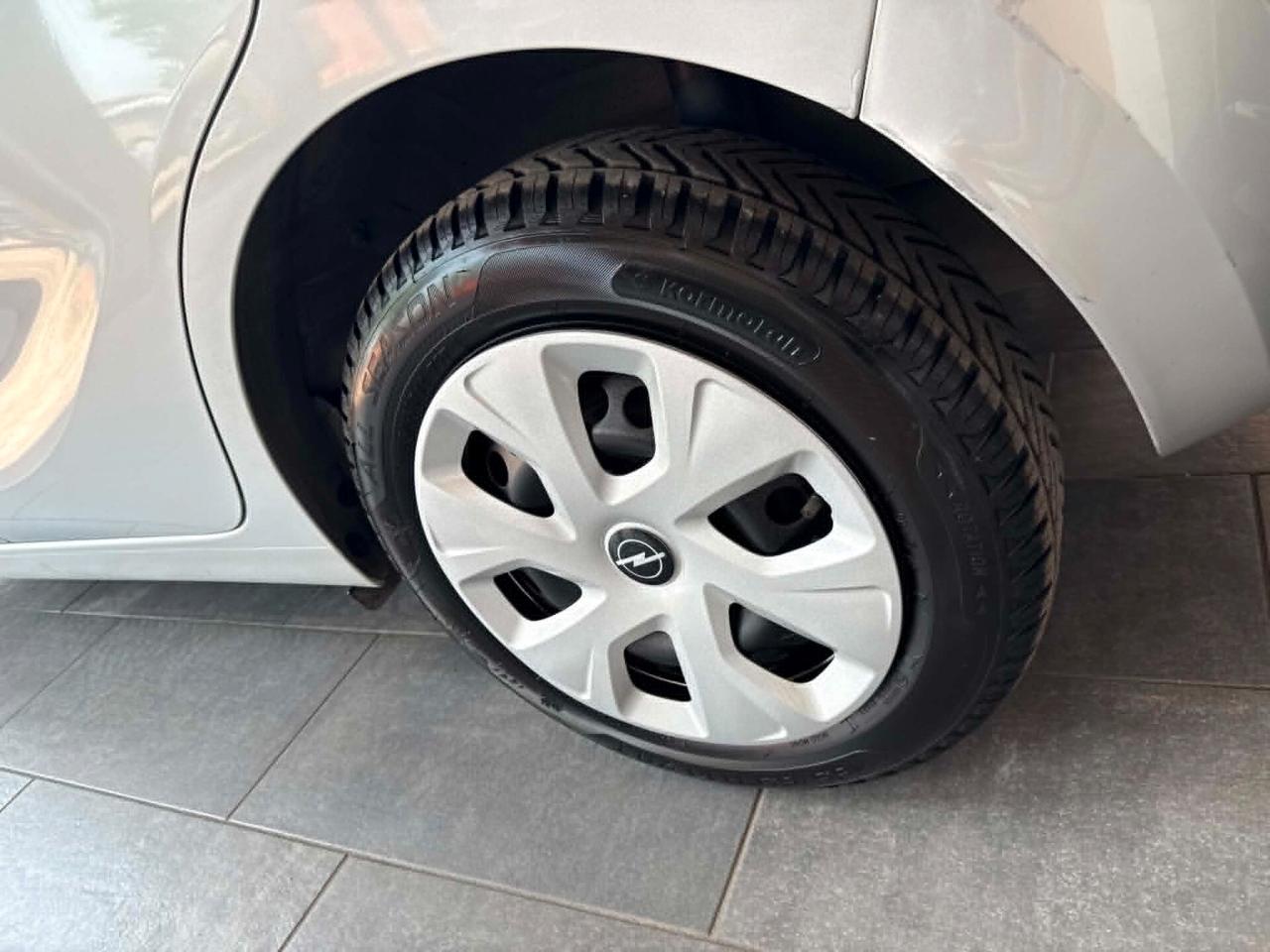 Opel Karl 1.0 n-joy 75cv NEOPATENTATI