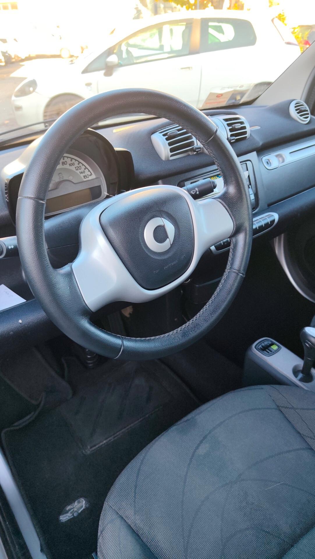 Smart ForTwo 1000 52 kW coupé passion