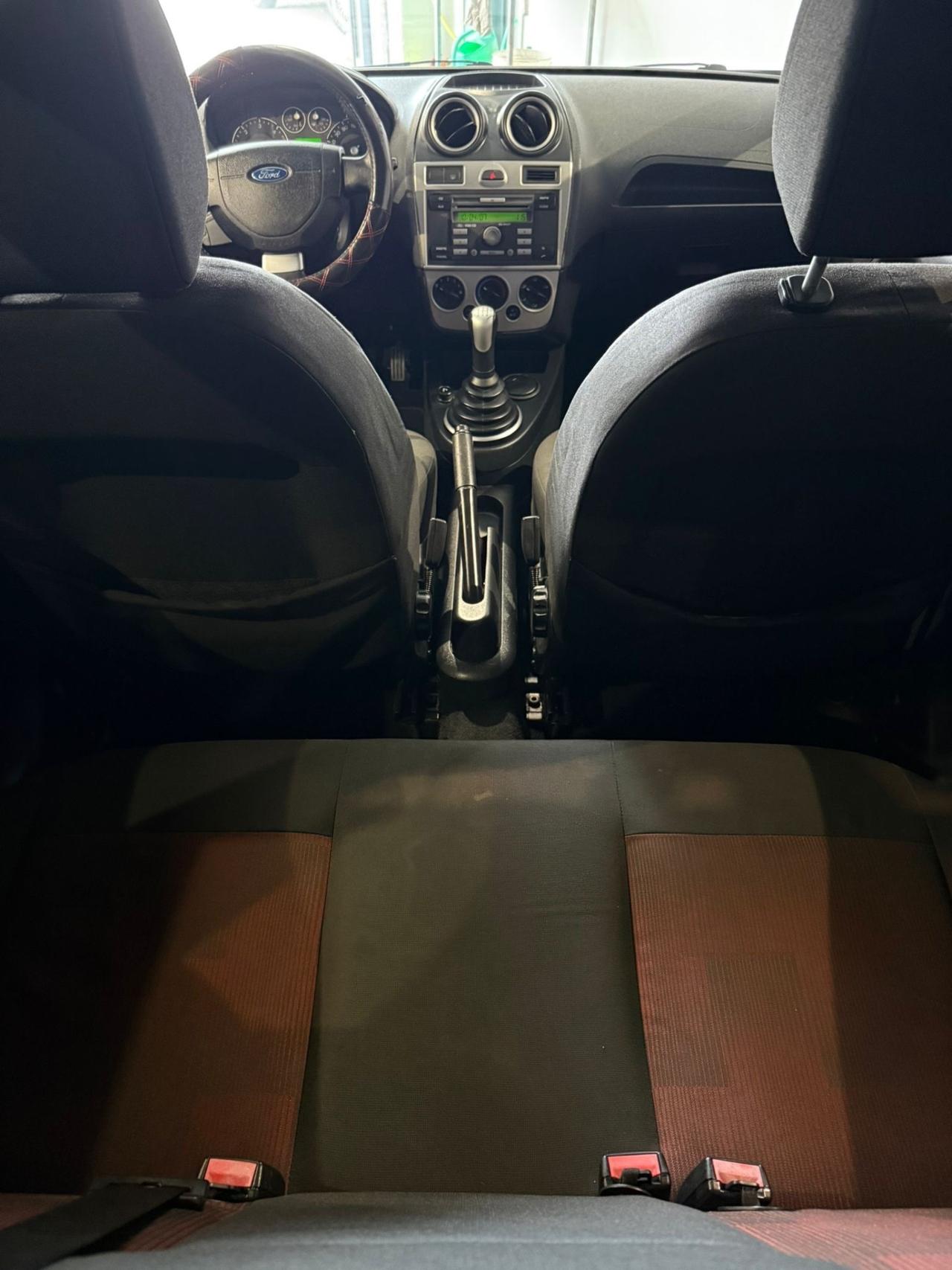 Ford Fiesta 1.4 TDCi -NEOPATENTATI