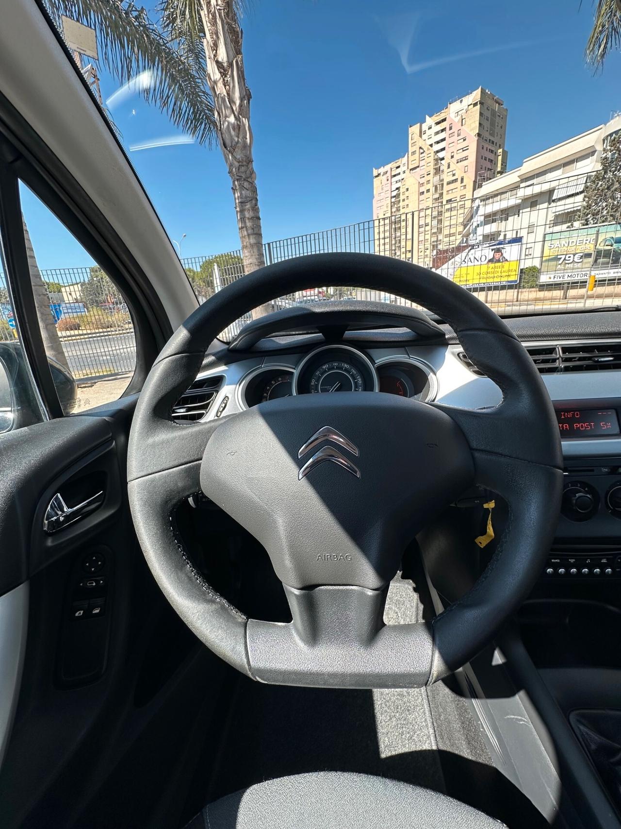 CITROEN C3 1..1 BENZINA 2012 OK NEOPATENTATI