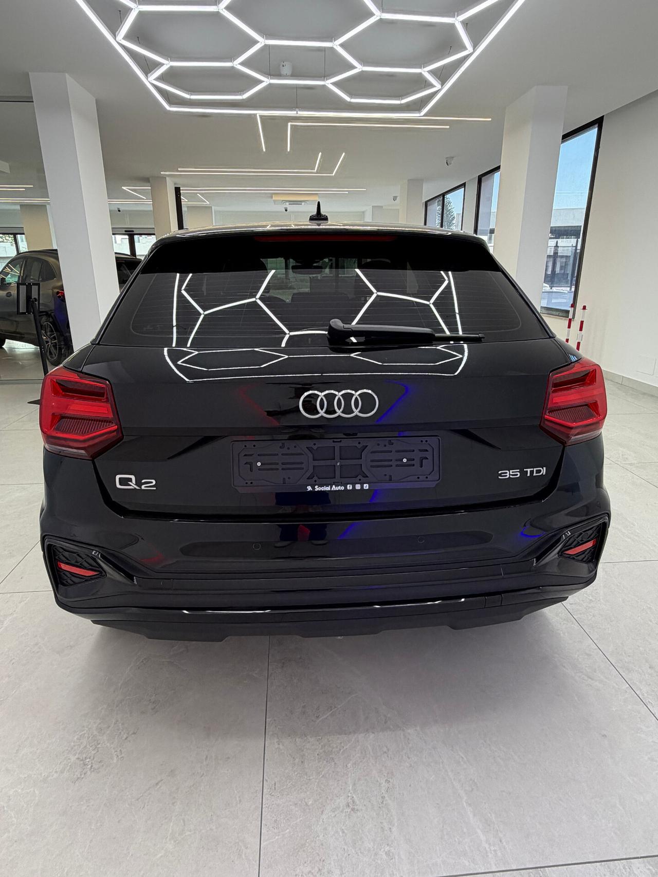 Audi Q2 35 TDI S tronic line Edition