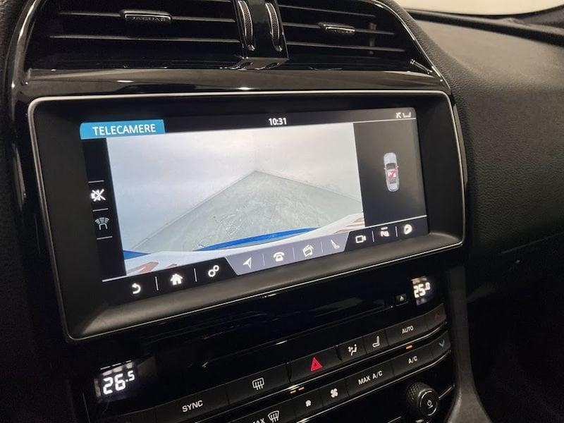 Jaguar F-Pace F-Pace 2.0 D 240 CV AWD aut. Portfolio