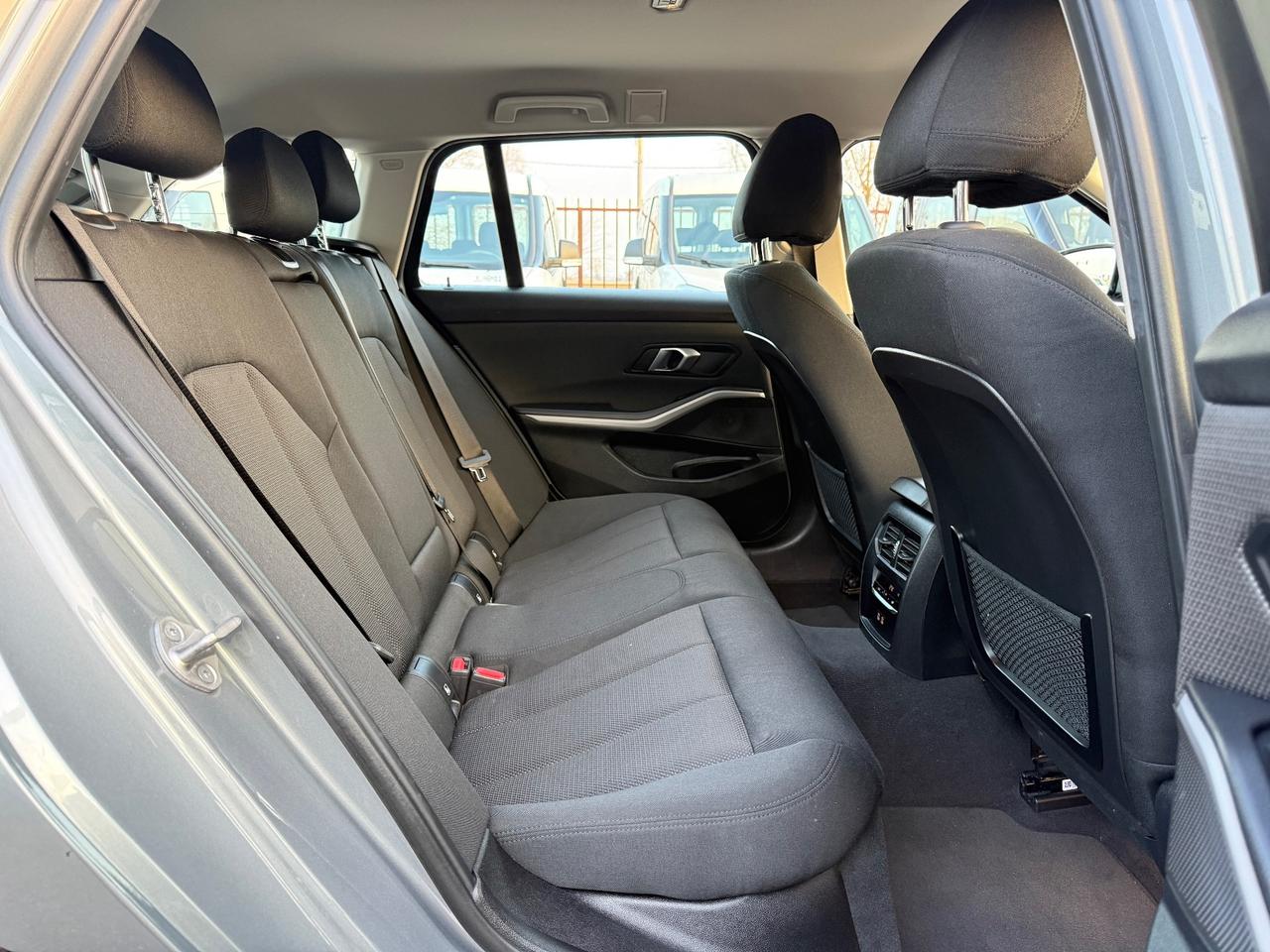 Bmw 316d My23 48V Automatica Touring Advantage 2.0