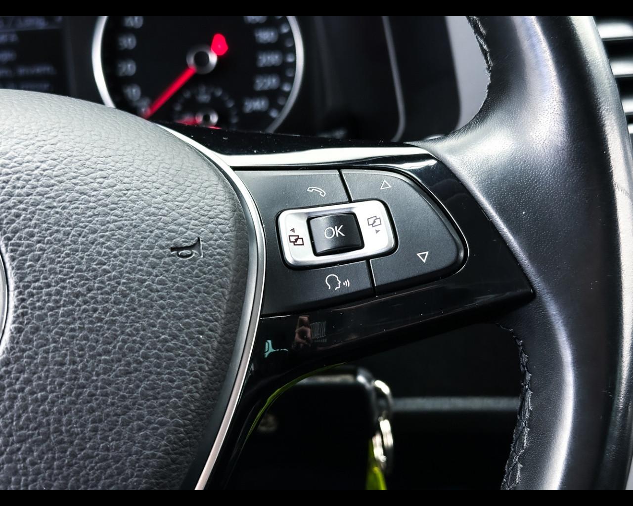 VOLKSWAGEN Multivan 6ª '15-'24 - Multivan 2.0 TDI 150CV 4Motion Comfort