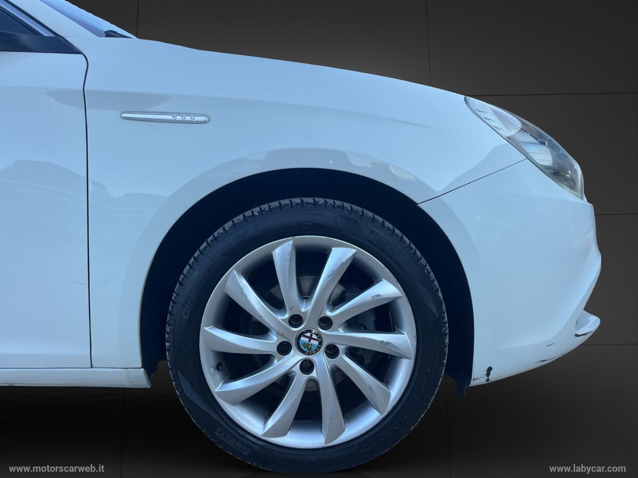 ALFA ROMEO Giulietta 1.6 JTDm-2 105 CV Distinctive