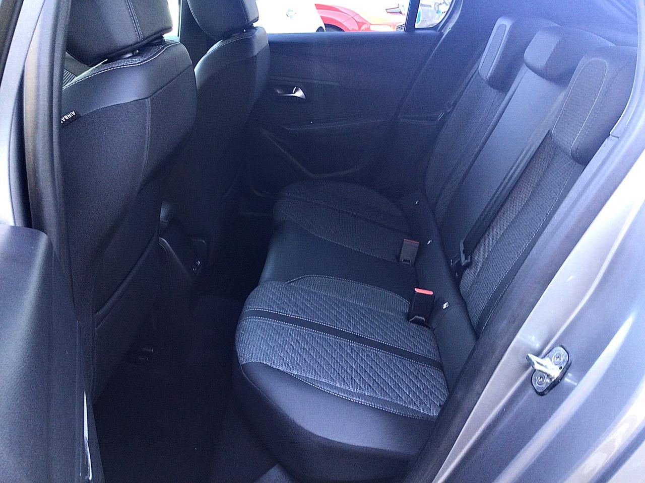 Peugeot 208 1.2 100cv Allure S&S