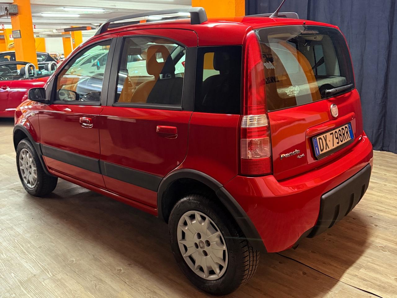 FANTASTICA FIAT PANDA CLIMBING 4x4 UNICO PROPRIETARIO