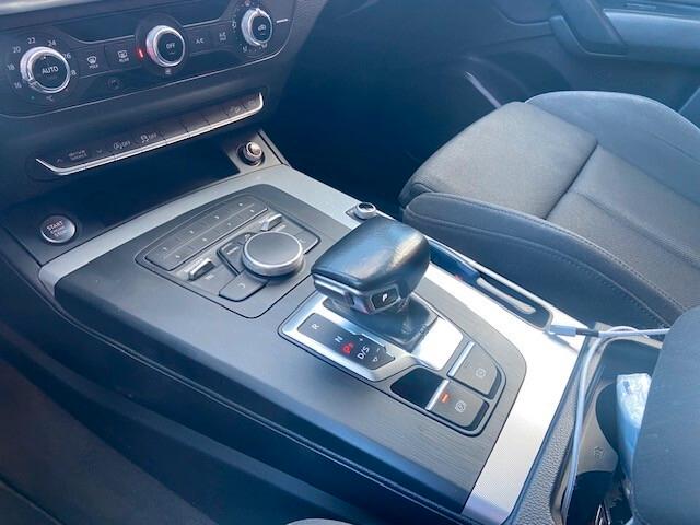 Audi Q5 2.0 TDI quattro S tronic Business Sport