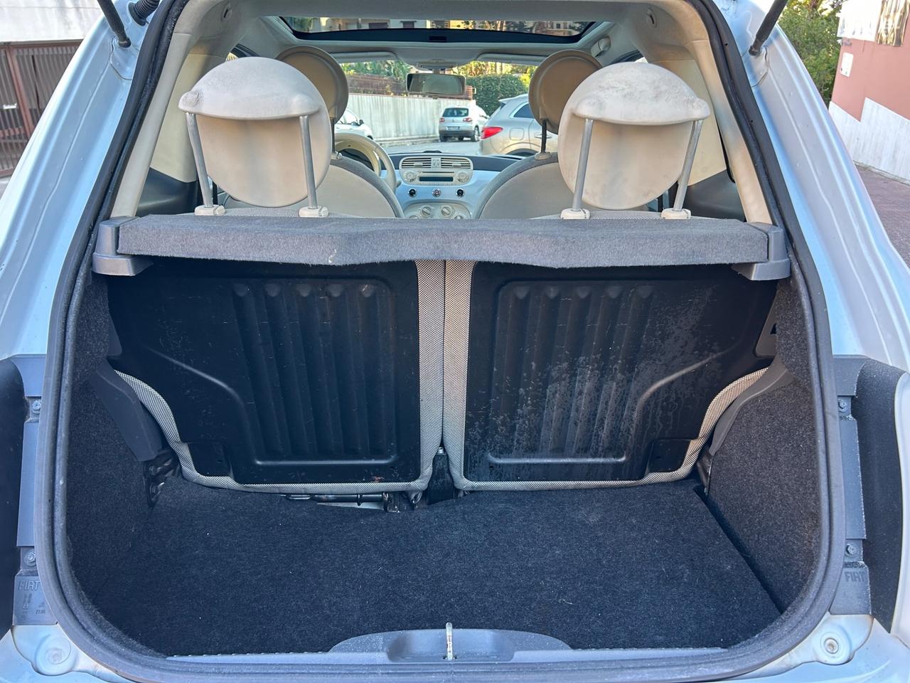 Fiat 500 1.2 Lounge ideale per neo patentati