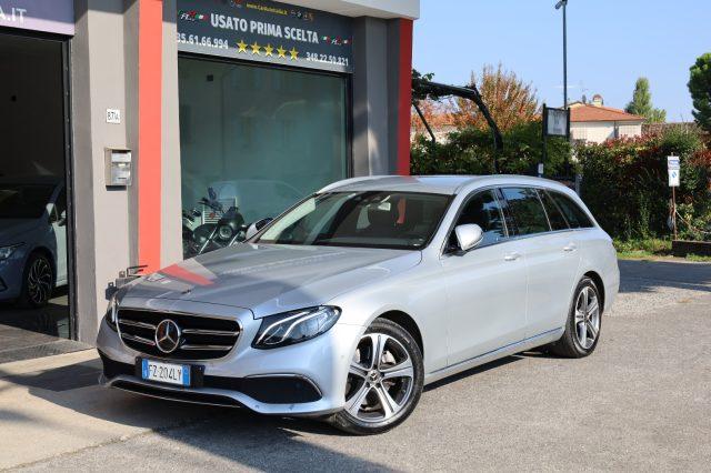 MERCEDES-BENZ E 220 d S.W. 4Matic Auto LED Luci AMBIENT Camera ACC Rad