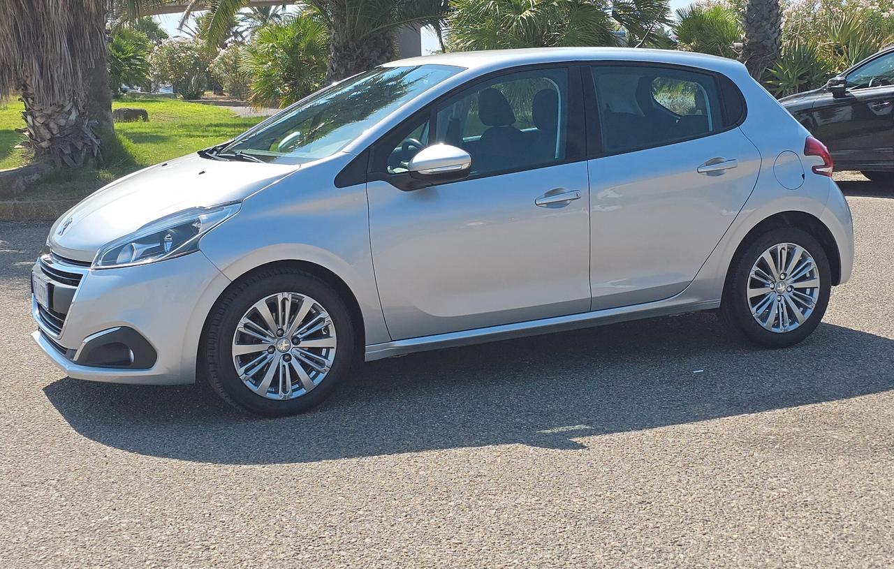 Peugeot 208 1.6 Bluehdi 75 cv 2018 Uniproprietaria