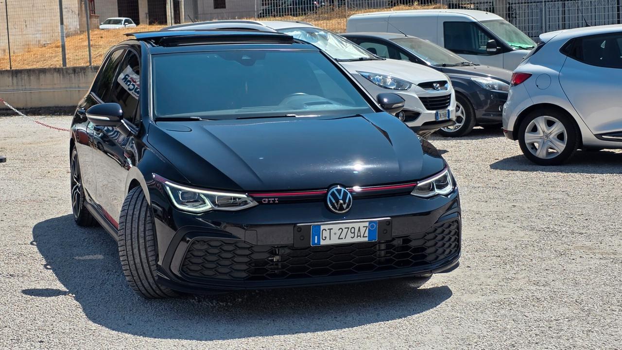 Volkswagen Golf GTI 2.0 TSI TCR DSG 5p. BlueMotion Technology