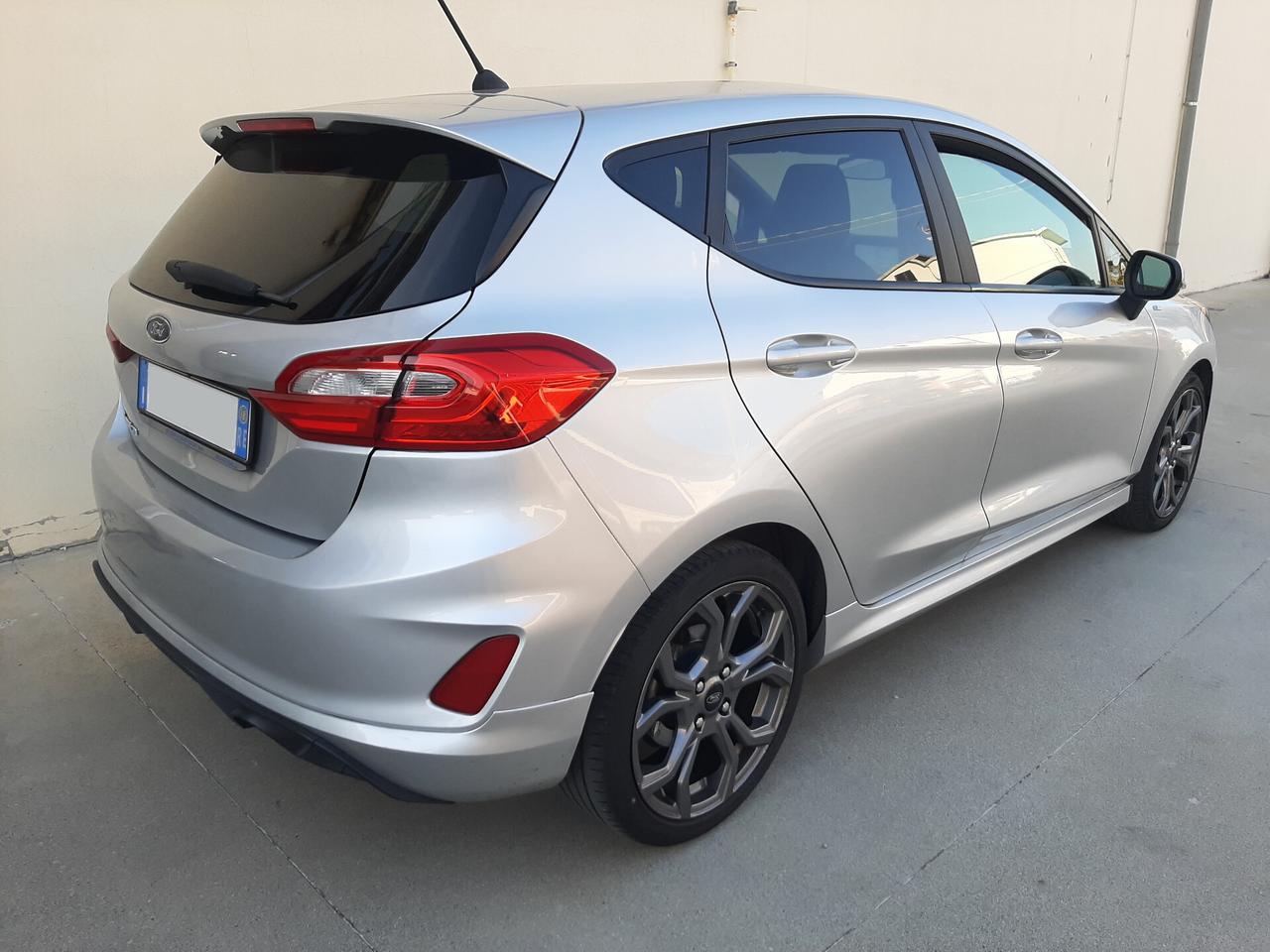 Ford Fiesta 1.5 TDCi 85cv 5p ST-Line