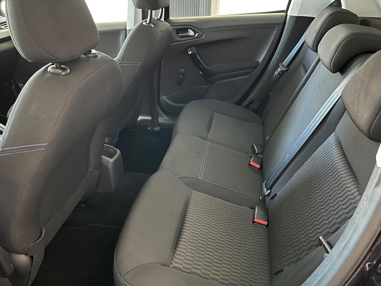 Peugeot 208 PureTech 68 5p. NAVi PDC BLUETOOTH 2018