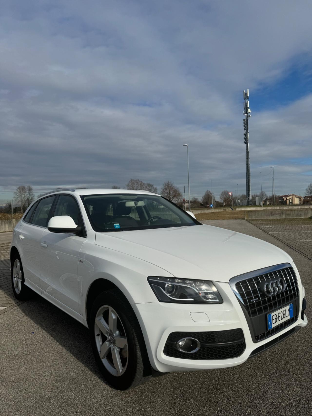 Audi Q5 2.0 TDI 170 CV quattro