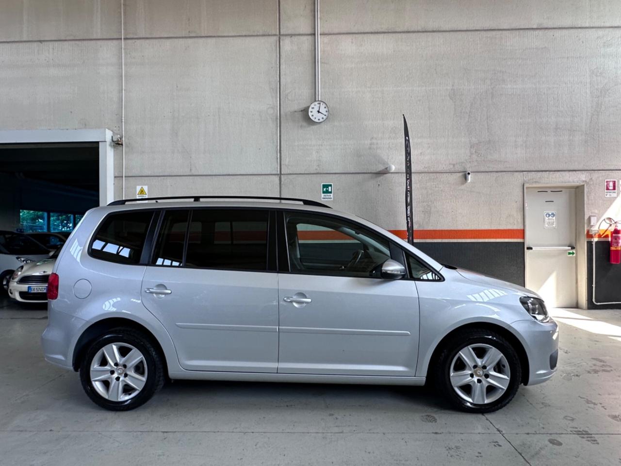 Volkswagen Touran 1.6 TDI gancio traino