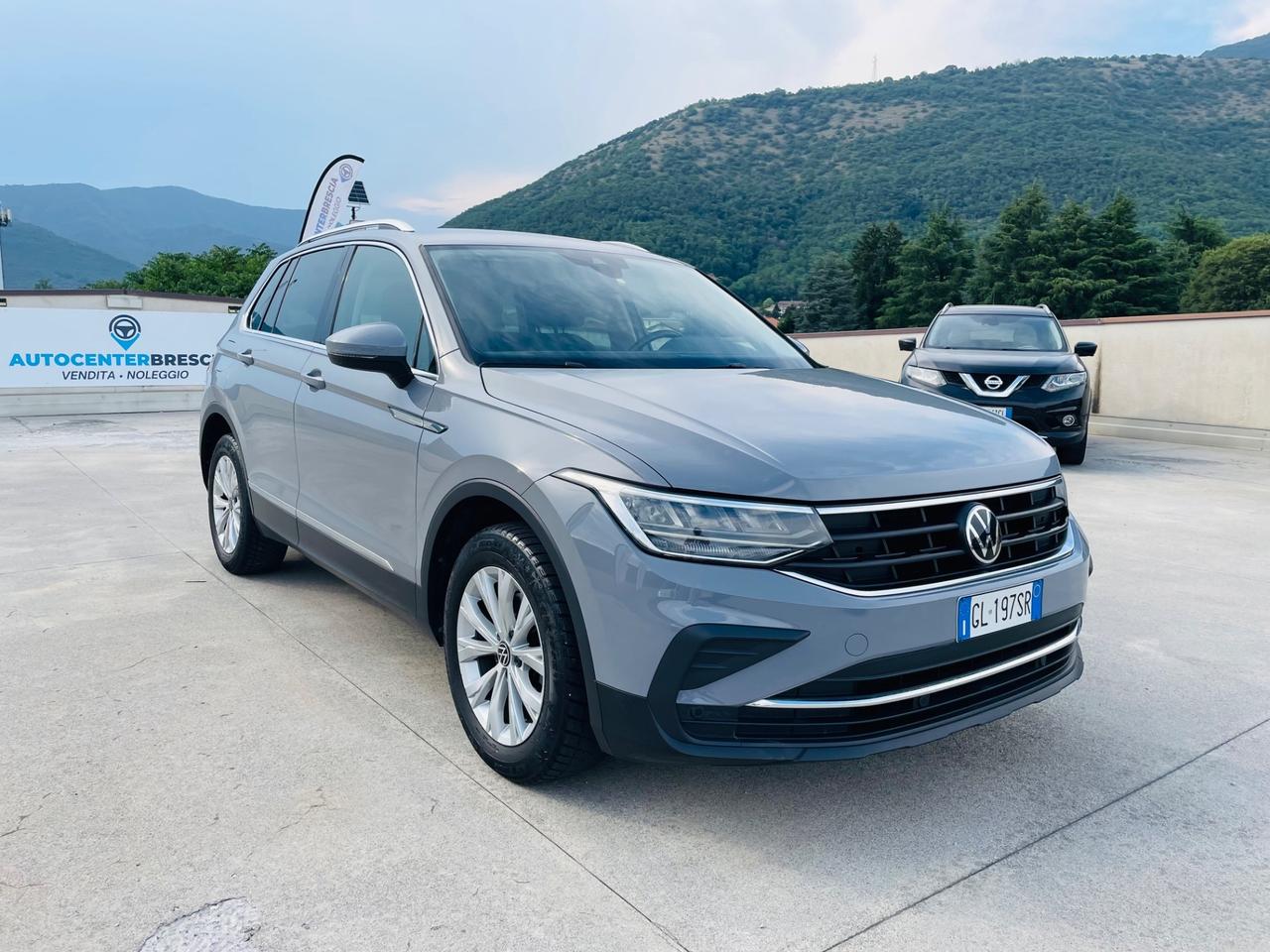 Volkswagen Tiguan 2.0 TDI 150 CV SCR DSG Life Euro 6E UniProprietario