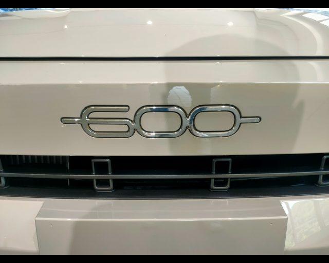 FIAT 600 1.2 hybrid