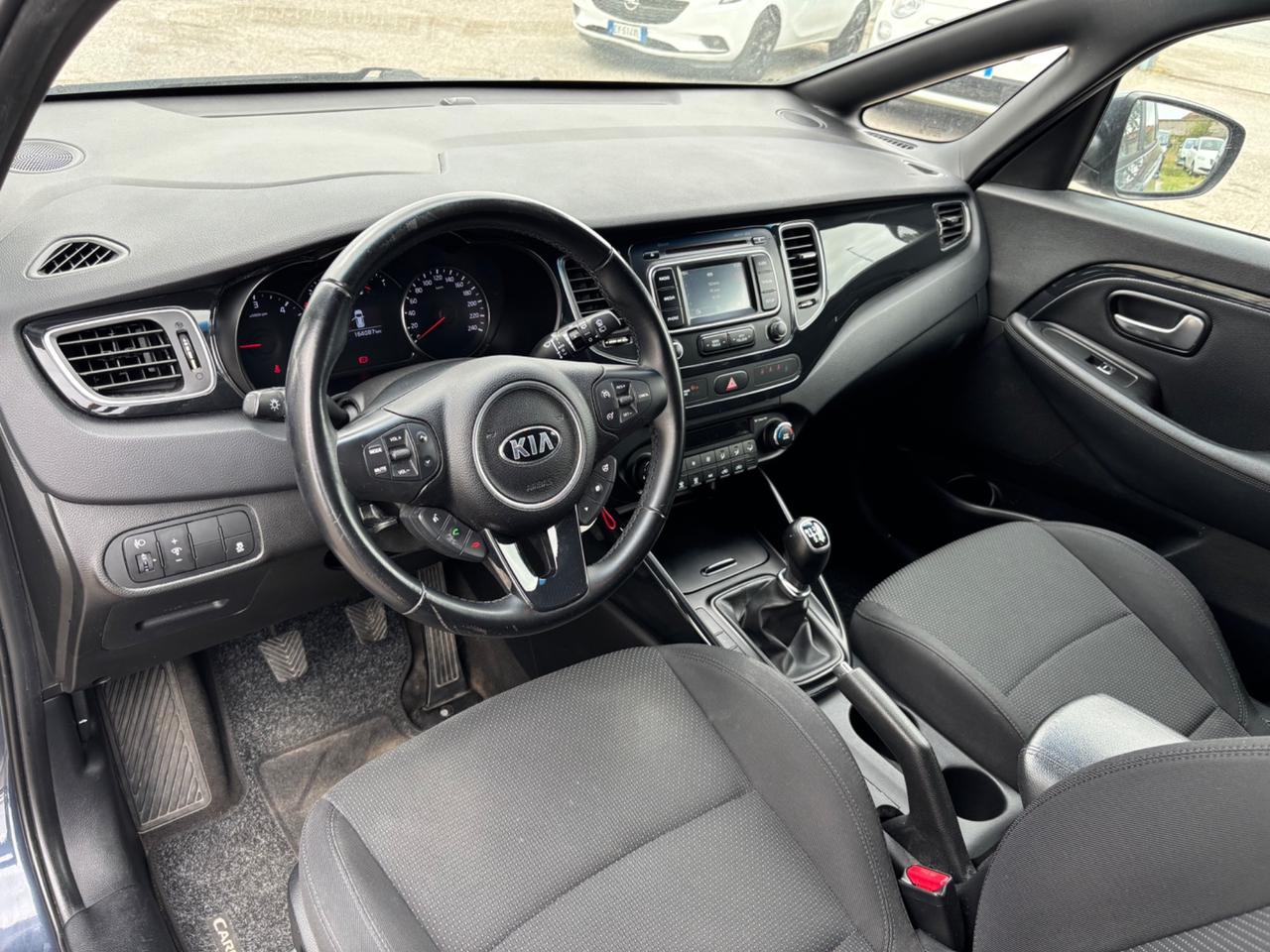 Kia Carens 1.7 CRDi 115 CV Diesel – Garanzia 12 mesi