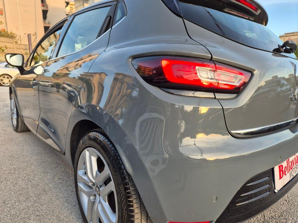 Renault Clio 1.5 dCi MOSCHINO FULL LED NAVI CAMERA