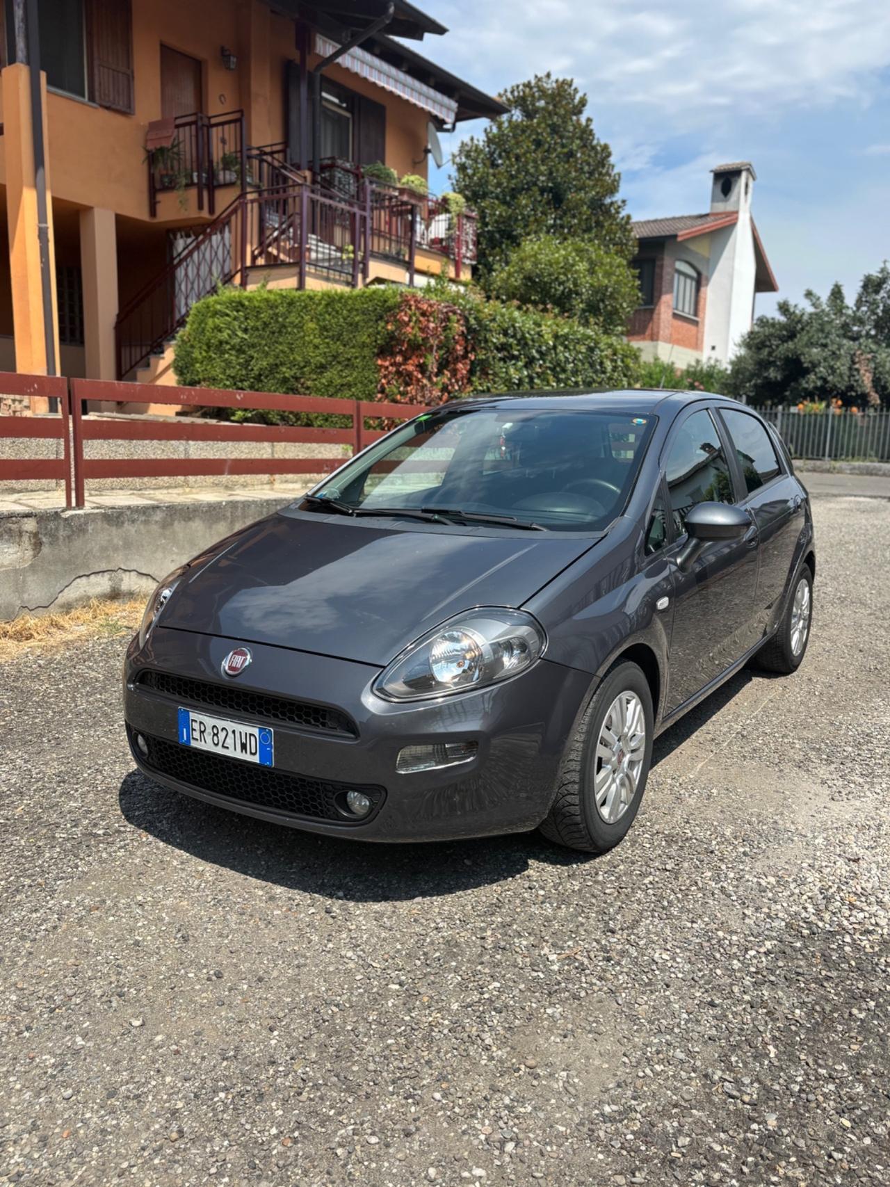 Fiat Punto 1.3 MJT II S&S 95 CV 5 porte Street
