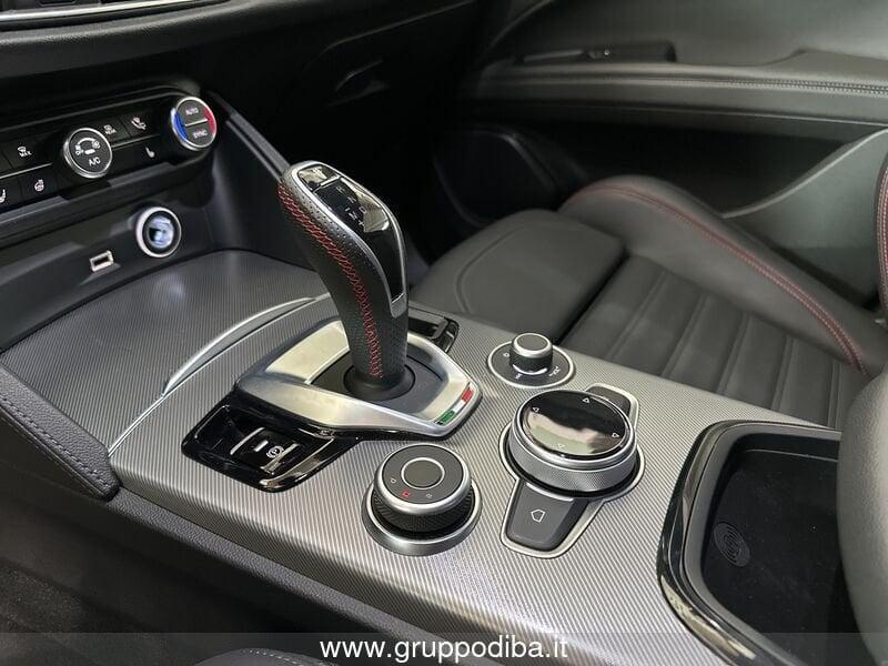 Alfa Romeo Stelvio 2023 2.2 t Competizione Q4 210cv auto