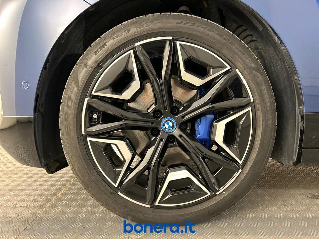 BMW iX 50 pacchetto sportivo xDrive