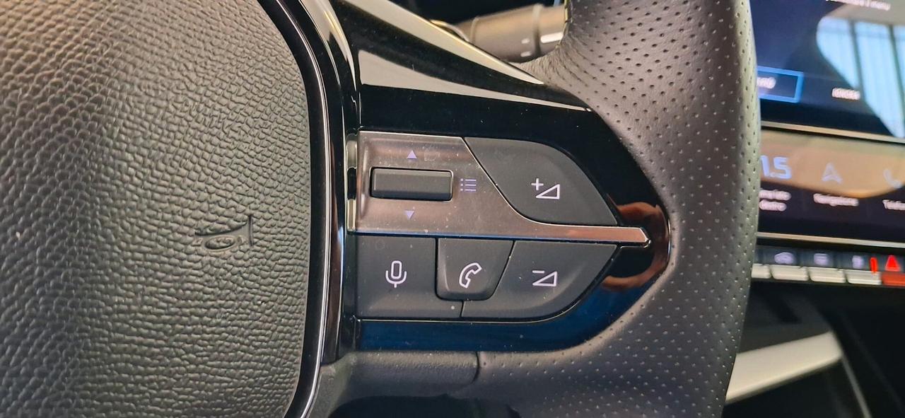 Peugeot 308 Hybrid 145 e-DCS6 GT