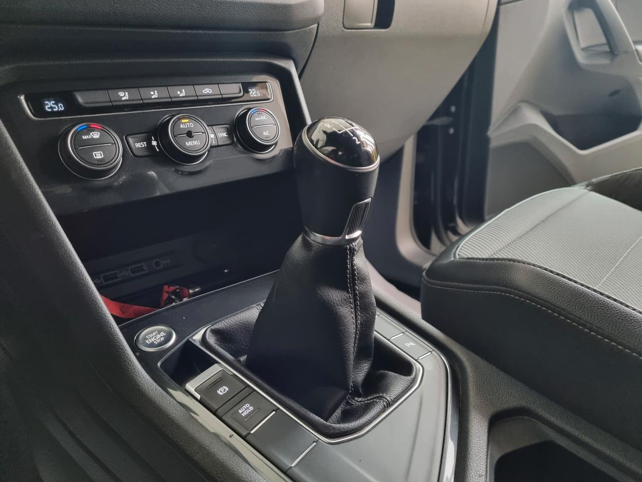 Volkswagen Tiguan 1.6 TDI R-Line, Black Pack, Full led