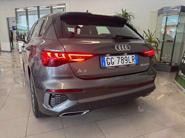Audi A3 A3 SPB 30 g-tron S tronic S line edition