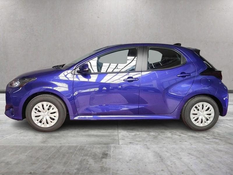 Toyota Yaris YARIS 1.5 TNGA HEV 115 E-CVT JUNIPER BLUE