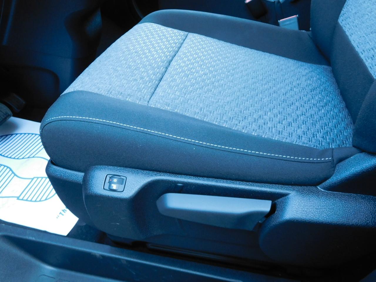 Peugeot Traveller BlueHDi 180 S&S EAT8 Standard Business