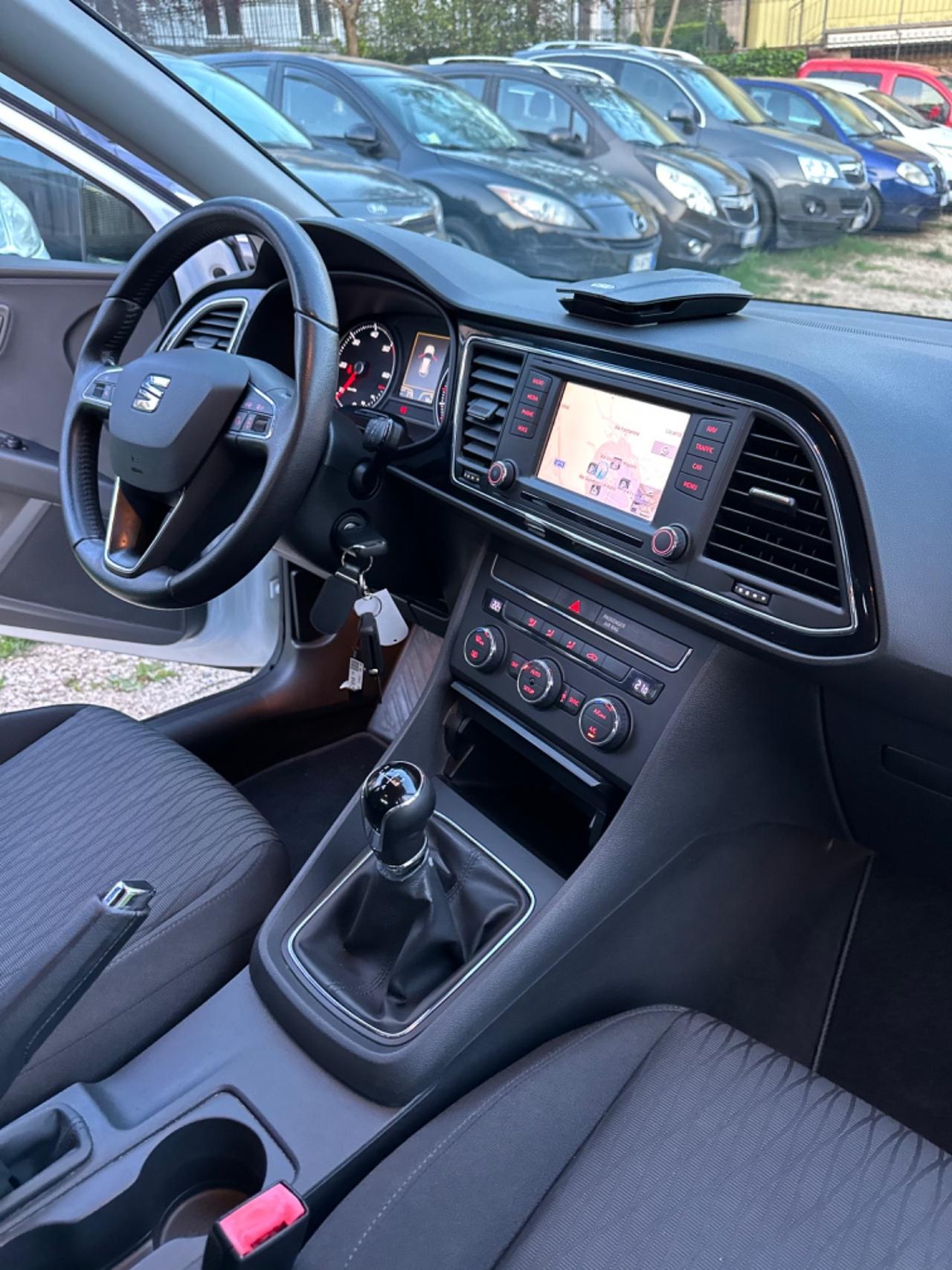 Seat LEON 1.6 TDI 105 CV 5p. STYLE KMCERT UNICOPR
