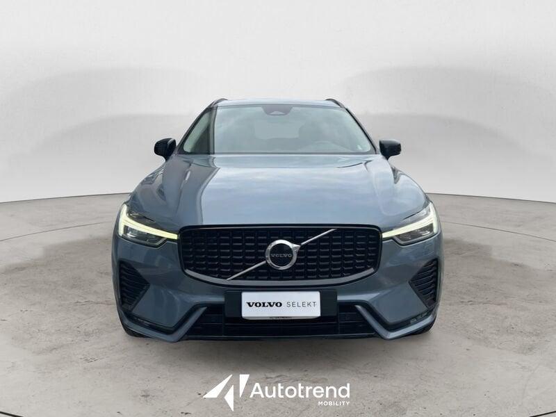 Volvo XC60 B4 197+14 CV AWD Mild Hybrid Diesel Automatico Ultimate Dark