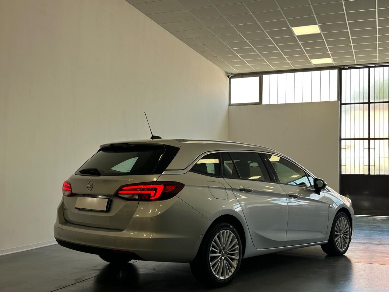 Opel Astra 1.6 CDTi 110CV Start&Stop Sports Tourer Innovation