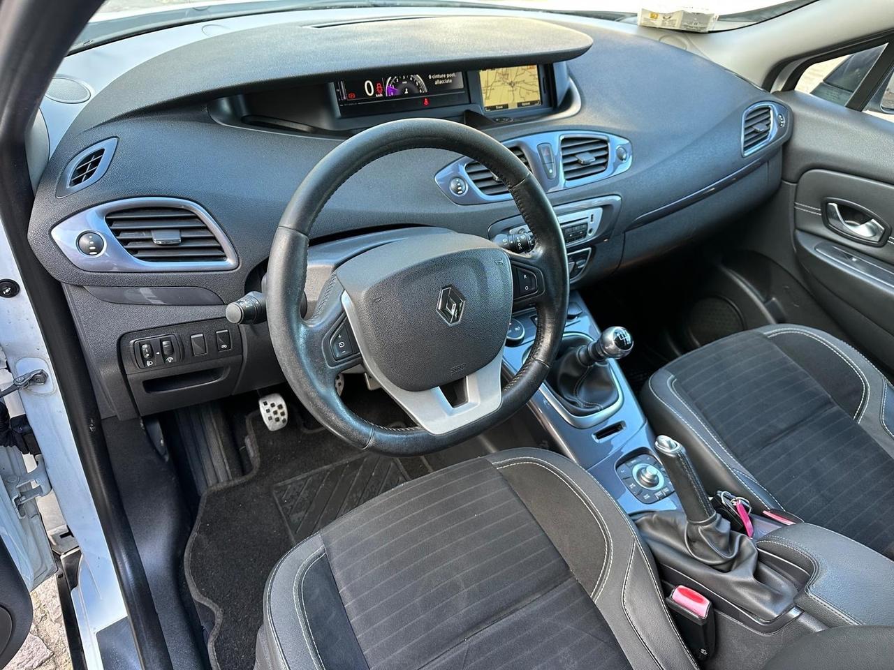 Renault Scenic Scénic XMod Cross 1.5 dCi 110CV Start&Stop Energy