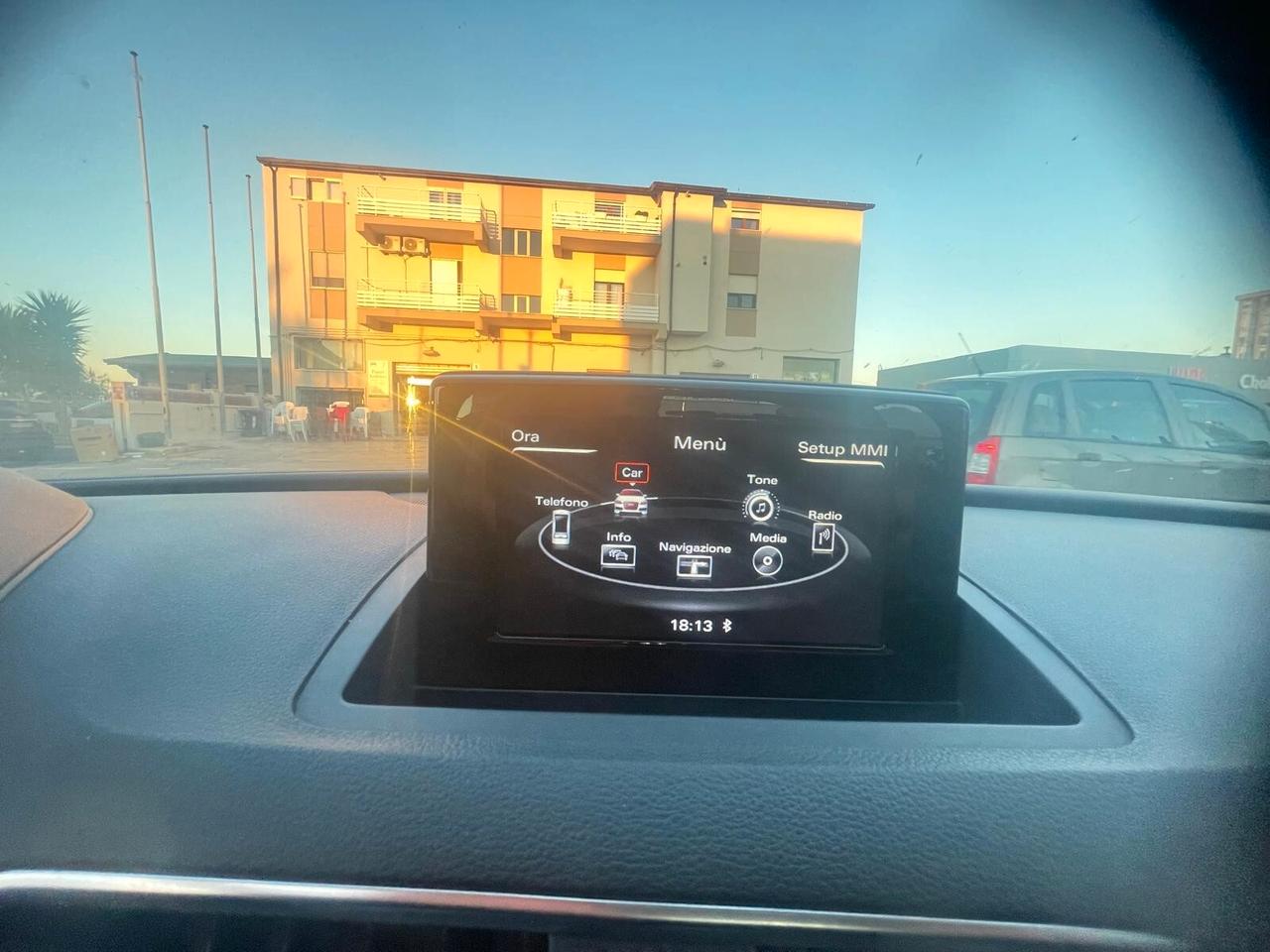 Audi Q3 2.0 TDI 150 CV Business