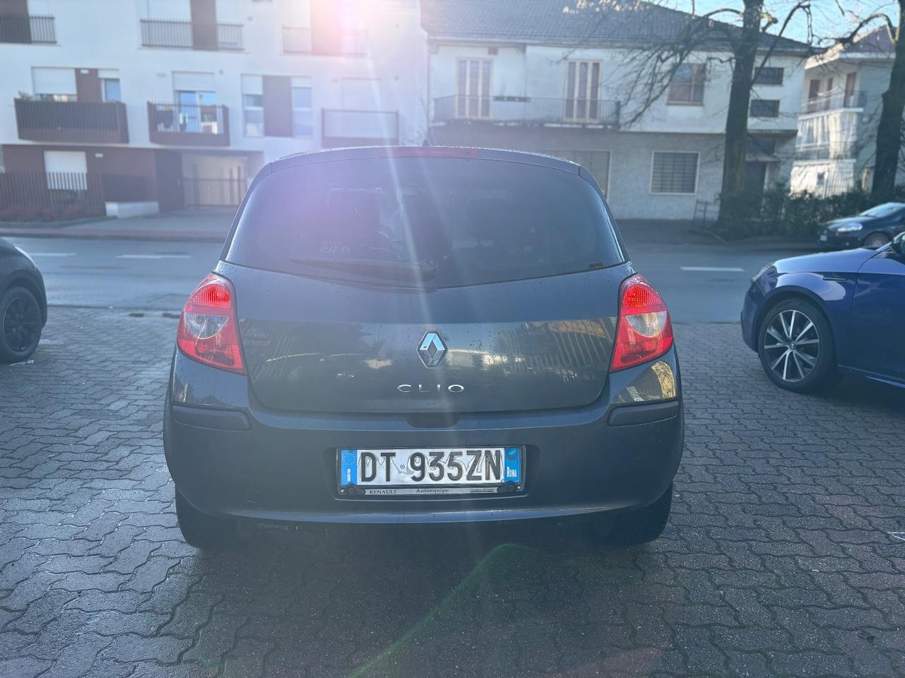 Renault Clio 1.2 16V 5 porte Dynamique