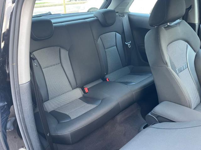 AUDI A1 1.6 TDI 105 CV Ambition