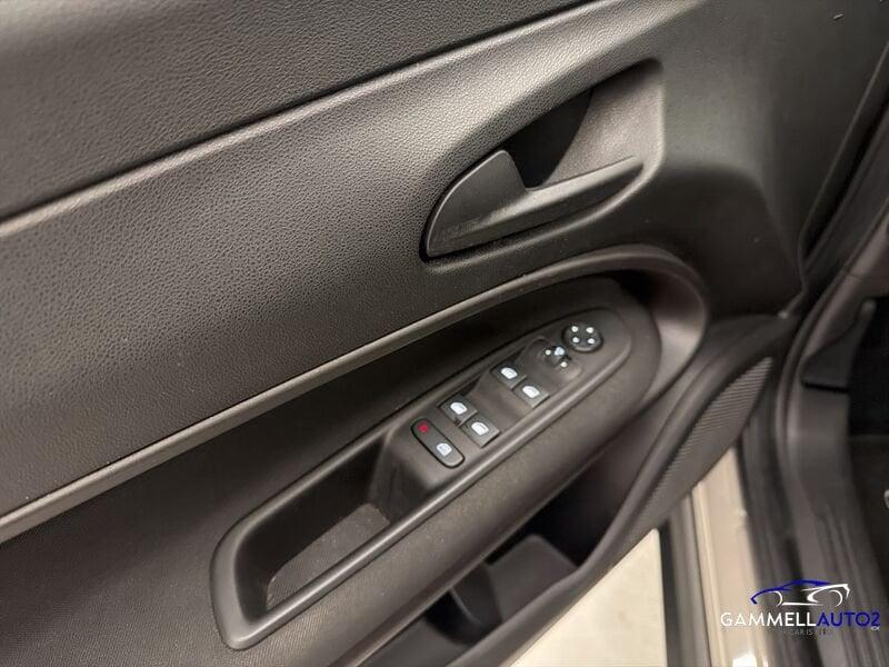 FIAT 600 600 1.2 hybrid 110cv auto